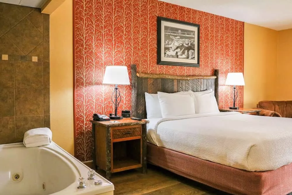 Spa King Suite at Old Creek Lodge in Gatlinburg