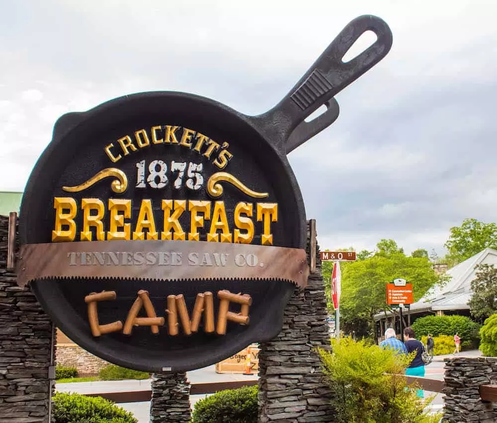 Crocketts Breakfast Camp