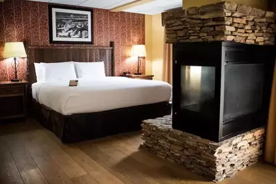 spa king suite room gatlinburg hotel