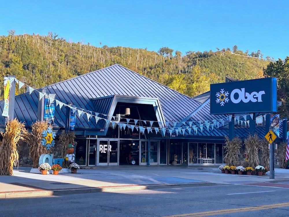 Ober Gatlinburg sign