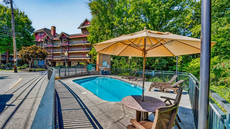Old Creek Lodge-00431